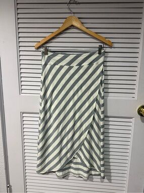 Athleta Striped Midi Wrap Skirt in Light Gray and White Size:Small